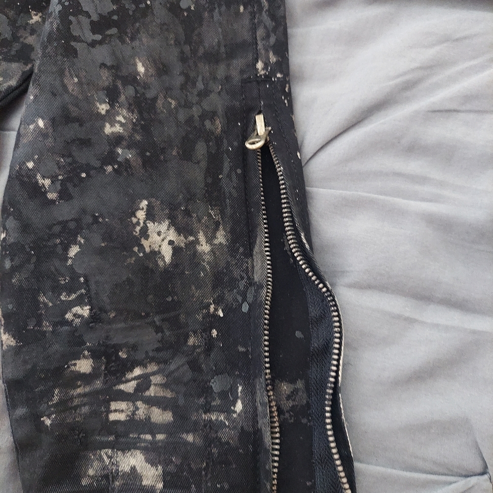 MNML Jeans - Picture 4 of 4